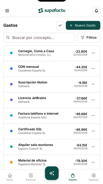 Listado de gastos categorizados por la IA en la app móvil de Supafactu